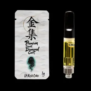 "Gold Collective LA Kush Cake Liquid Diamonds 1g vape cartridge featuring premium liquid diamond cannabis extract in a universal 510-thread cartridge."